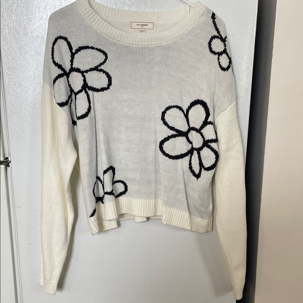No Comment NY-LA XL Cream Black Floral Long Sleeve‎ Sweater Girly Comfort